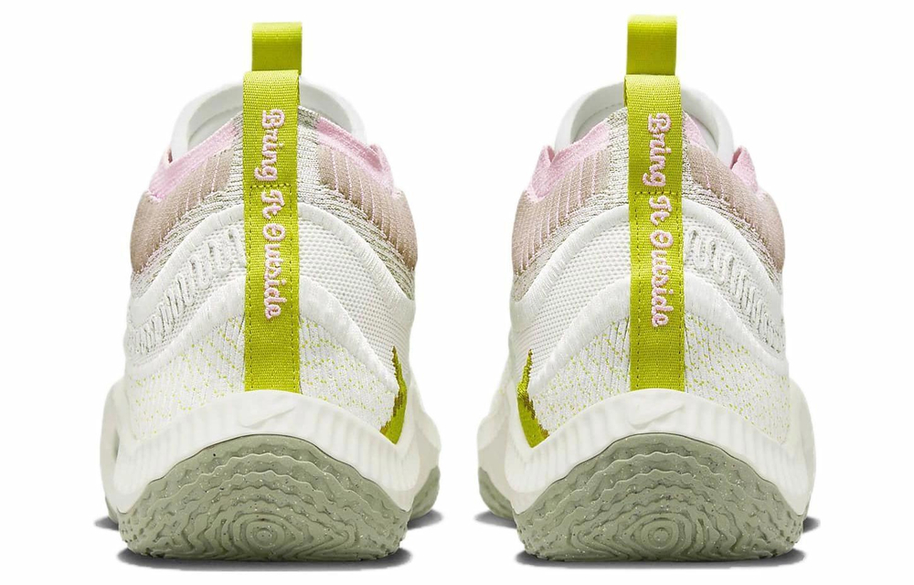 Кроссовки Nike Cosmic Unity 3