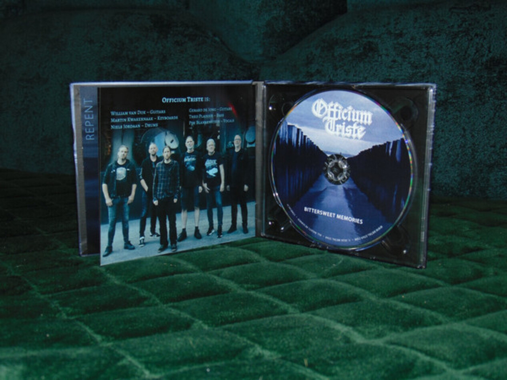 Officium Triste / Bittersweet Memories (Limited Edition)(CD)