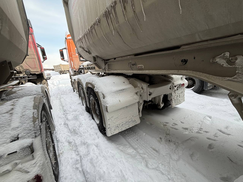 Mercedes-Benz AROCS 6x4 Седельный тягач 3348S AT (Дизельный, 12,8 л, 476 л.с., АТ)