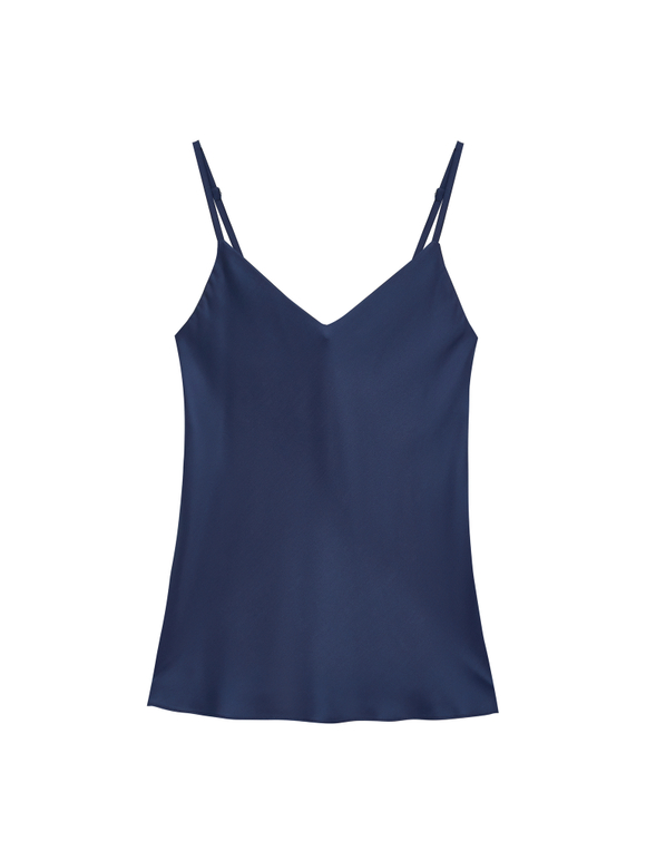 Топ из тенселя черничный в 44 размере