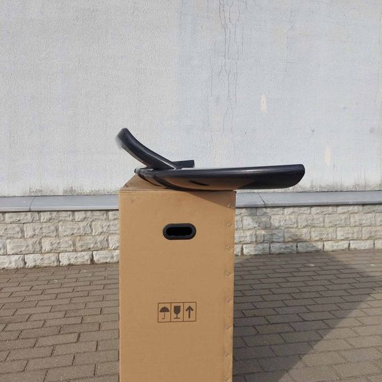 Накладка переднего бампера для VW TOUAREG 2010-2018