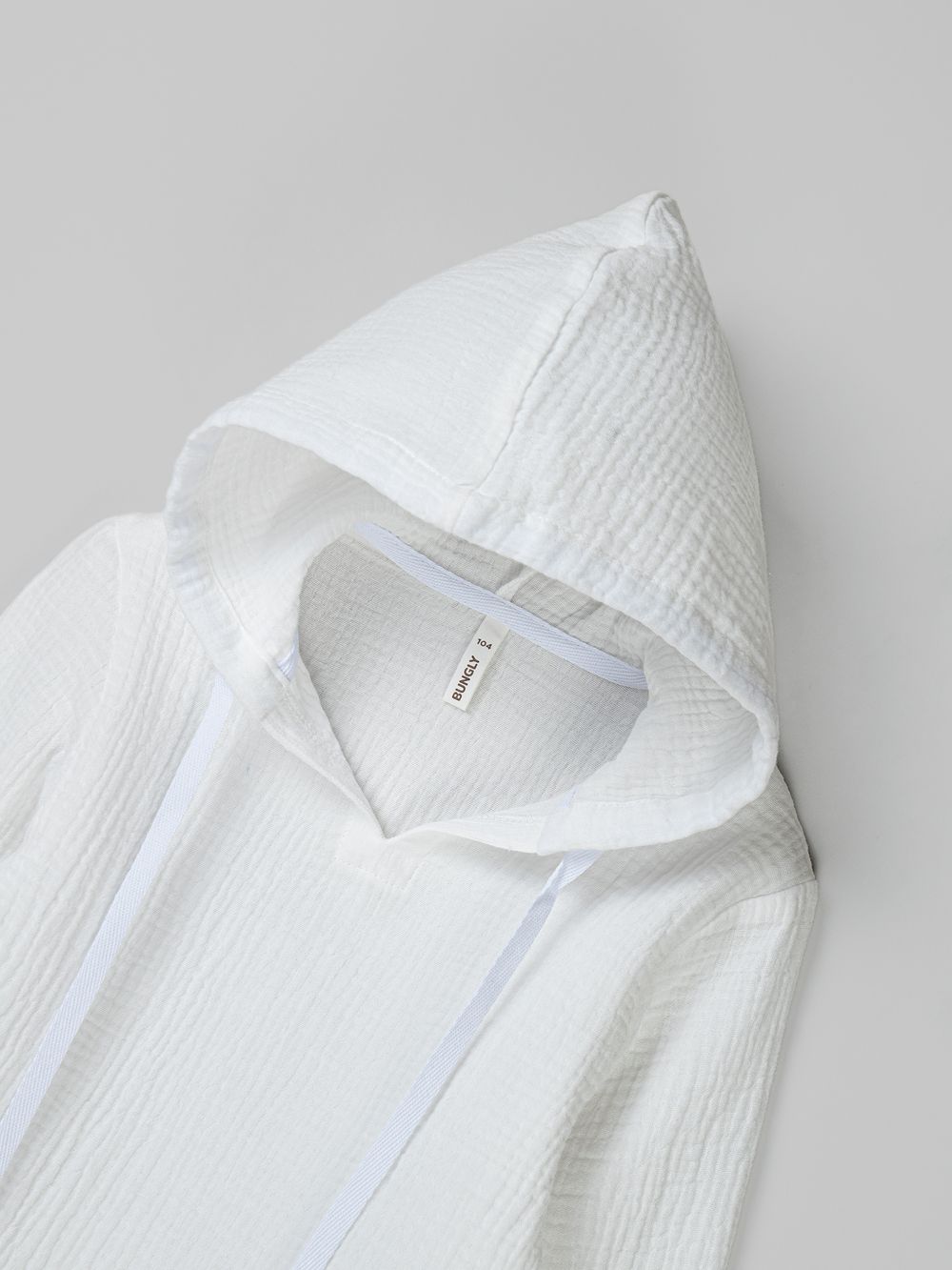 Рубашка муслиновая с капюшоном "Молоко"