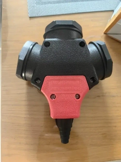 Разветвитель силовой, трехместный, трехфазный, IP 44, 16 А