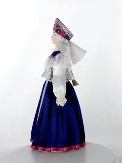 Кукла коллекционная в русском костюме