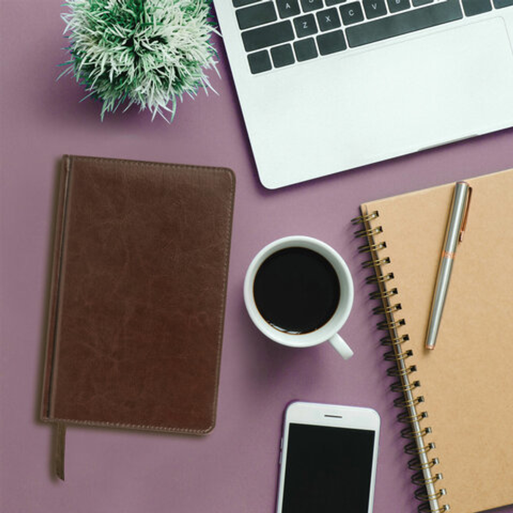 Ежедневник недатированный А5 (138х213 мм) BRAUBERG "Imperial", под гладкую кожу, 160 л., кремовый блок, коричневый, 123414