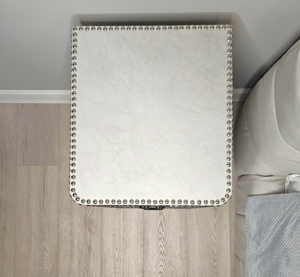 Тумба прикроватная RT169