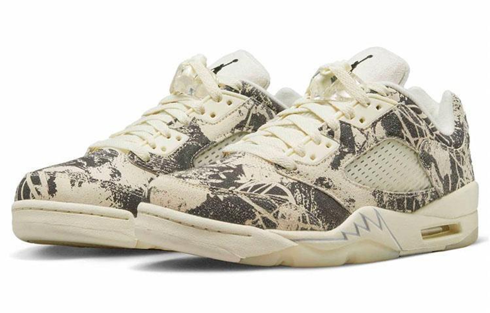 Кроссовки Jordan Air Jordan 5 Retro Low "Expression" (Женская размерная сетка)
