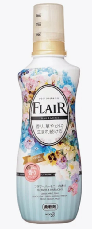 KAO "Flair Fragrance" Кондиционер для белья с антибактериальным эффектом, цветочный аромат, 540 мл.