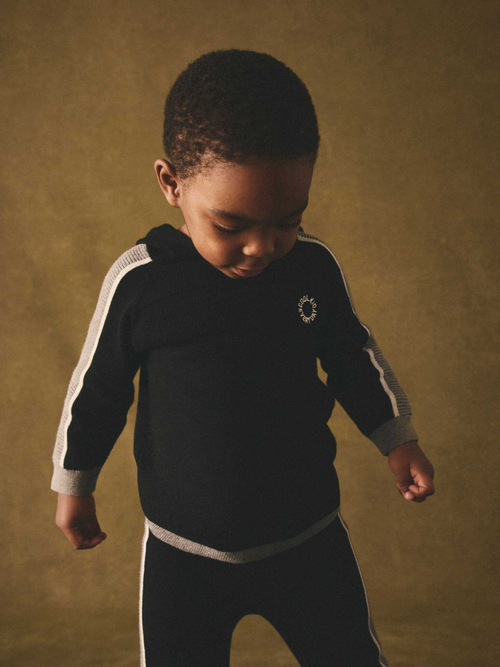 Толстовка с капюшоном и джоггеры в комплекте для мальчика Next 954-485, Черный