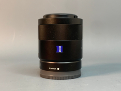 Sony FE 55mm f/1.8 ZA