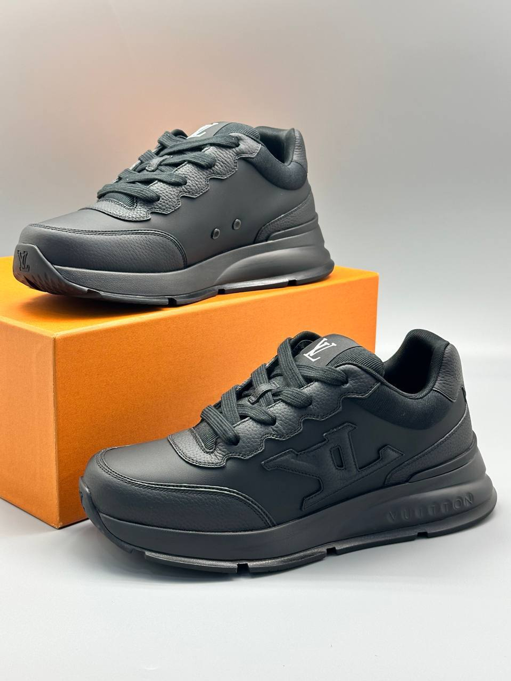 Кроссовки Louis Vuitton