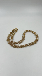 Цепь с бусинами