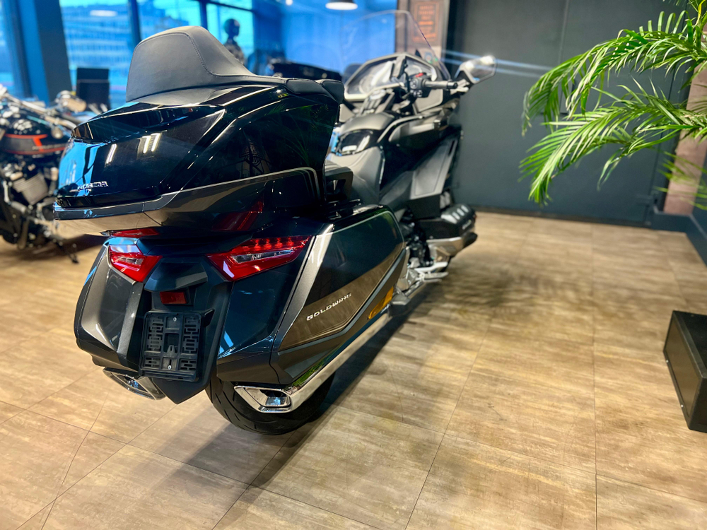 Honda GL 1800 Gold Wing (DCT)