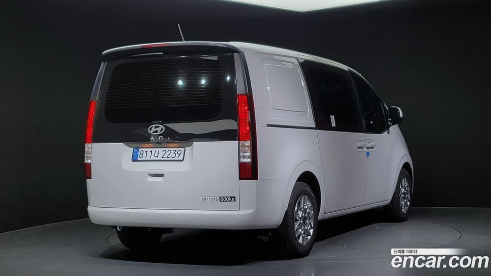 Hyundai Staria HEV 1.6 Cargo 5-и местный (05.2024)