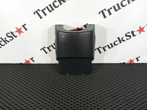 Кожух рулевой колонки 2018г