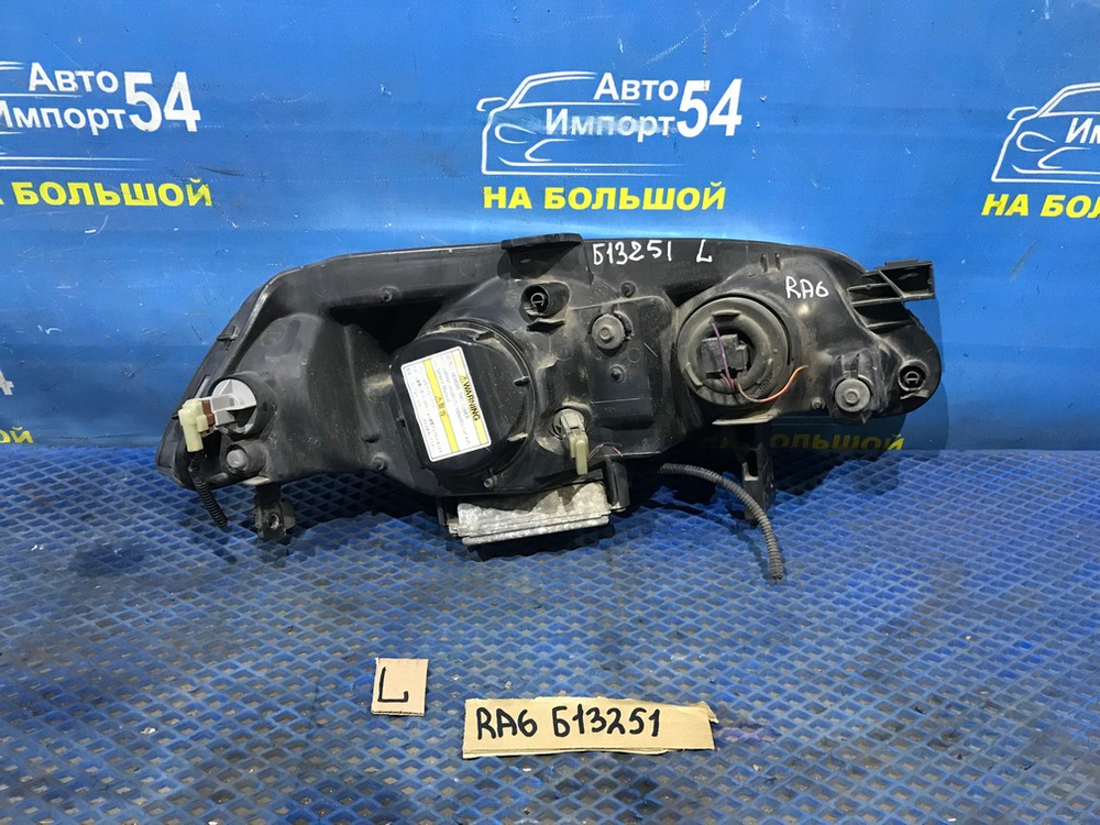 Фара передняя левая Honda ODYSSEY 1998-2004