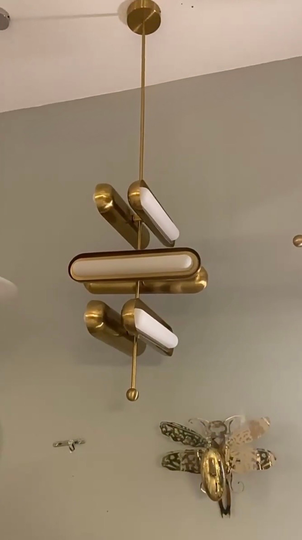 Pendant design lamp Circuit by Apparatus (3 lampshade )