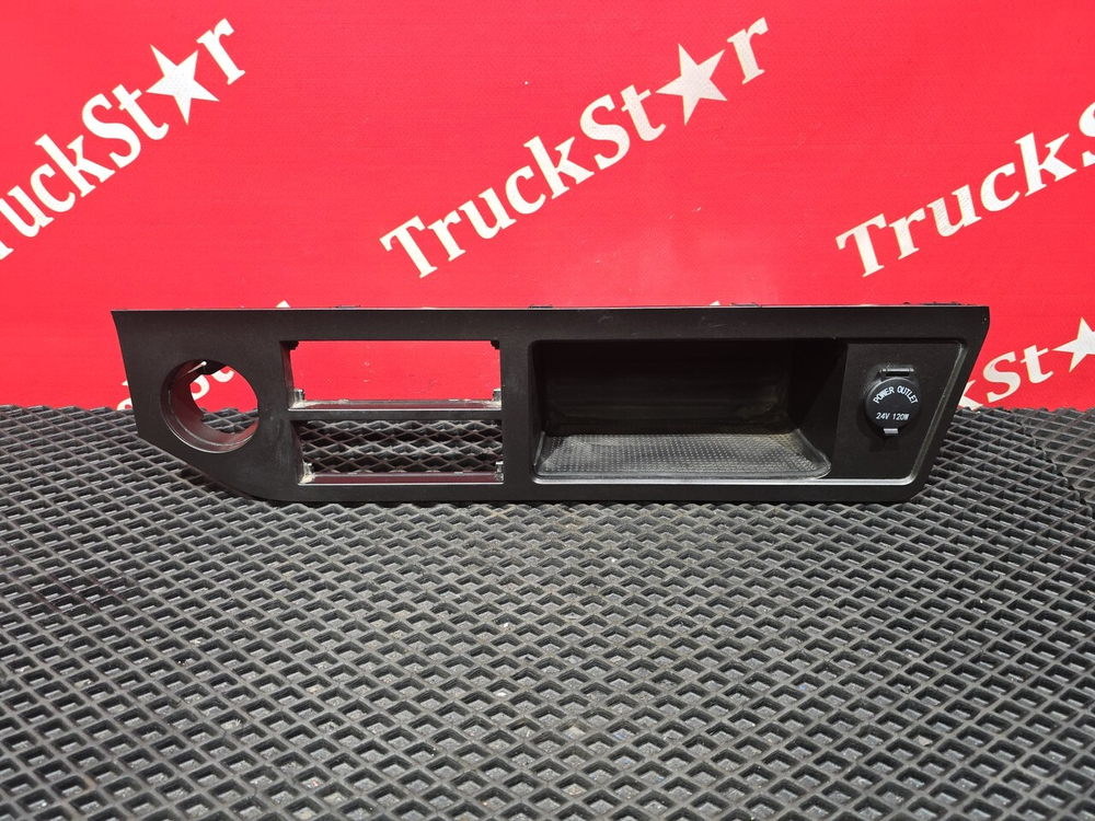 Накладка приборной панели