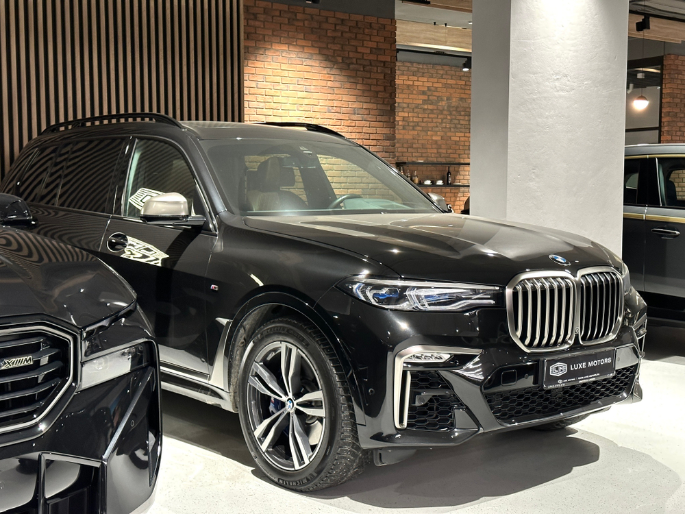 BMW X7 2019