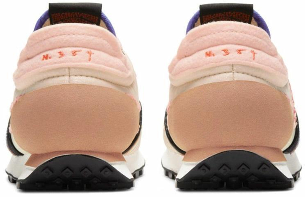 Кроссовки Nike Daybreak Type (Женская размерная сетка)