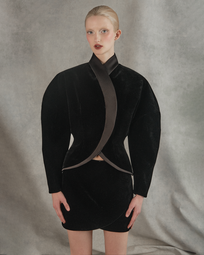 Юбка мини из бархата