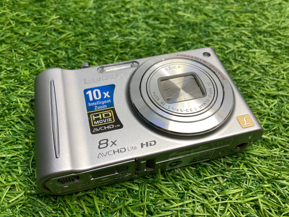 Panasonic Lumix DMC-ZX3
