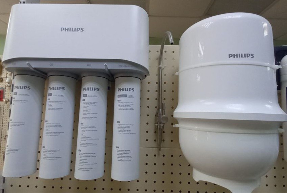Обратноосмотическая система фильтрации с резервуаром для воды PHILIPS AUT3268/10