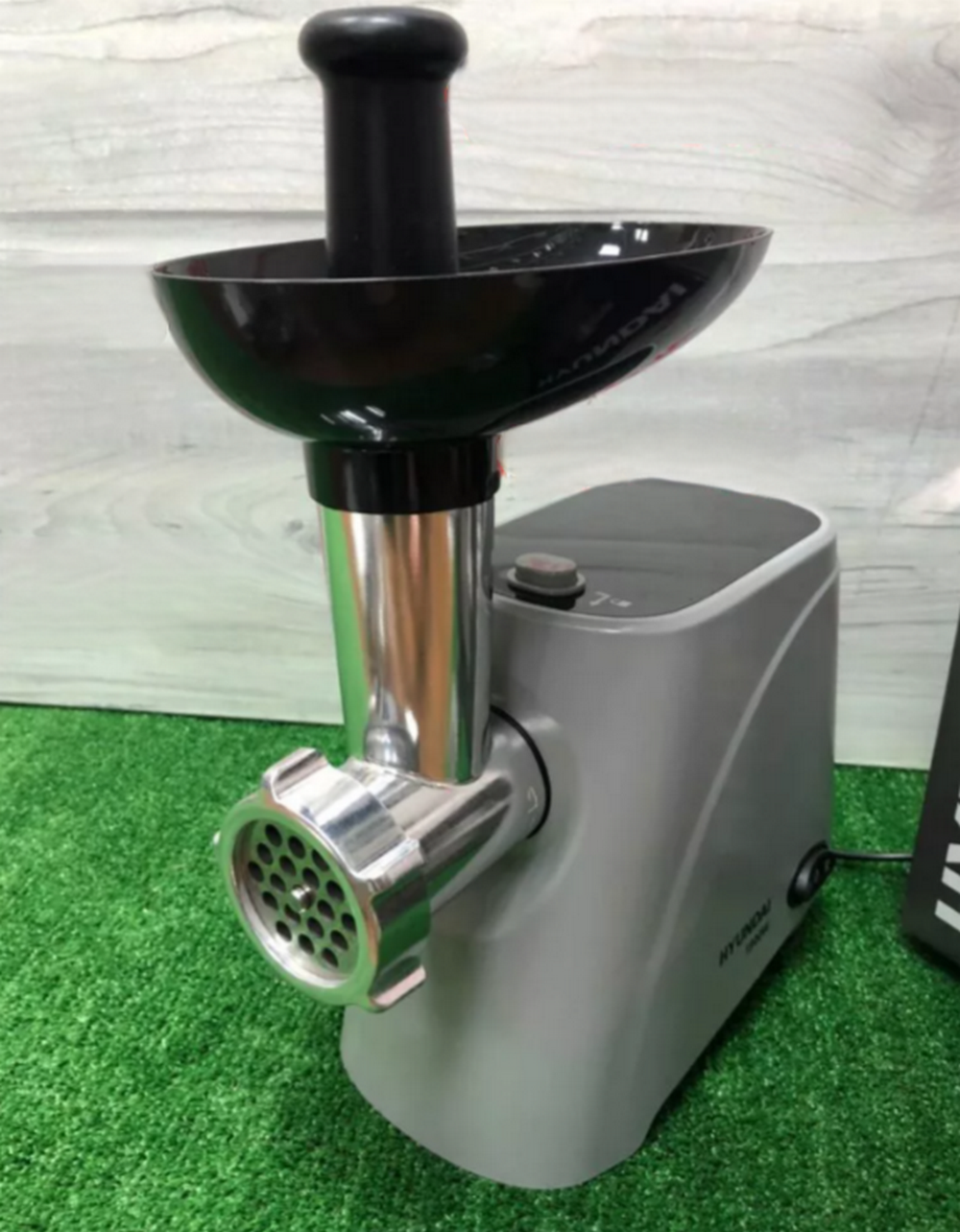 Мясорубка электрическая Hyundai HY-MG4391