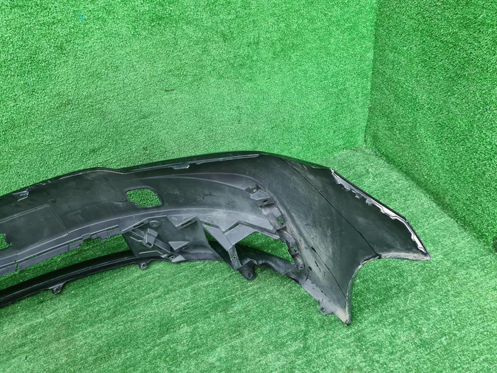 Бампер передний Toyota Corolla E160 (2015-2019)