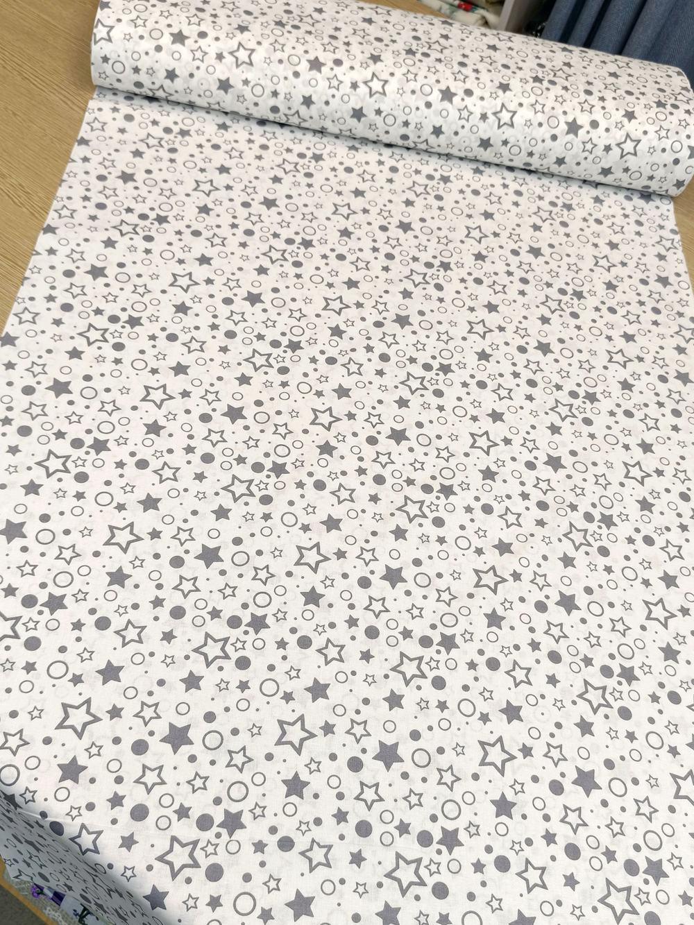 4м. Ткань для постельного белья детского, ширина 150см, хлопок 100%, плотность 102, отрез 1.5х4 метра