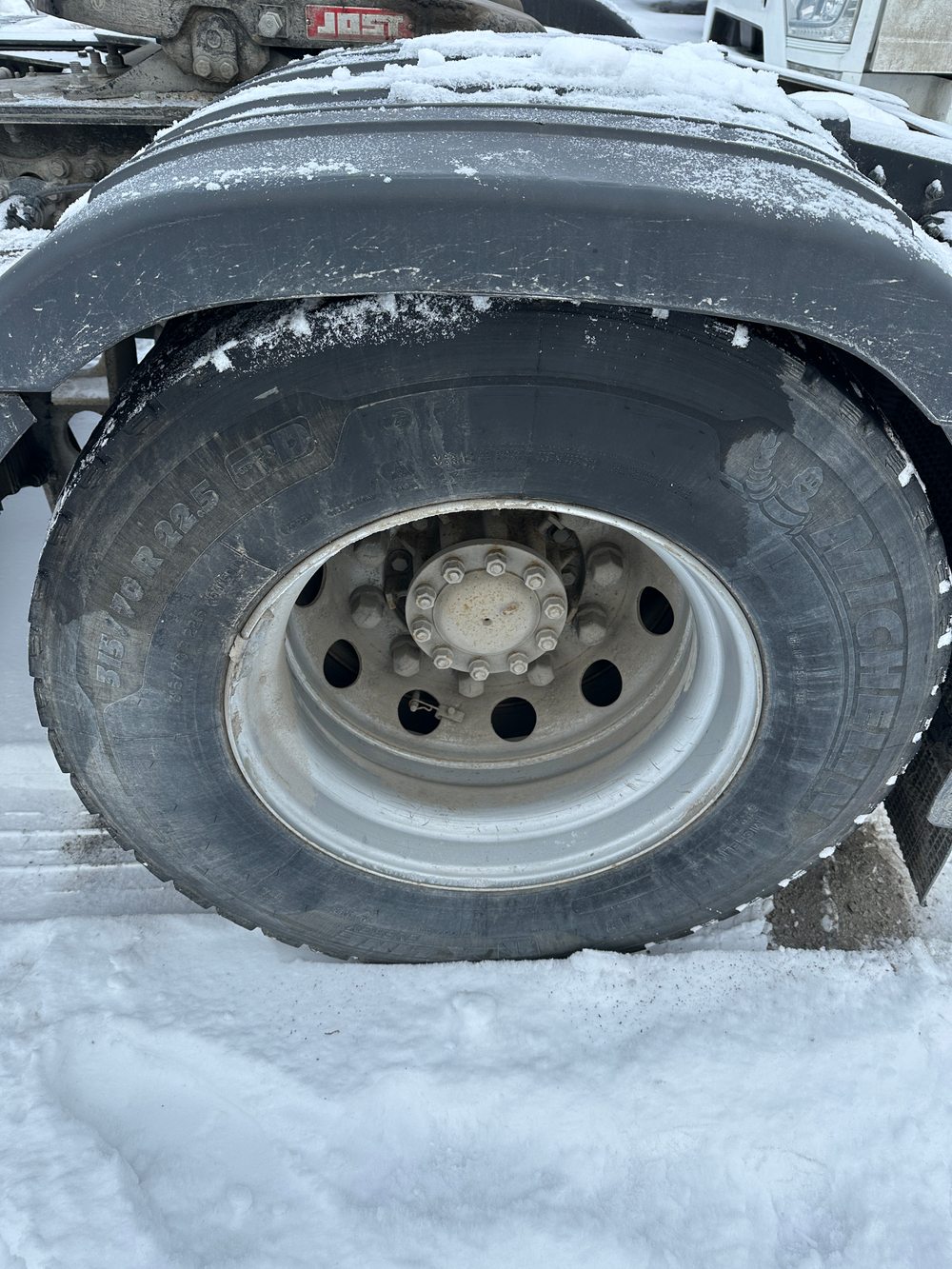 DongFeng GX 4x2 Седельный тягач D111A (Дизельный, 13,5 л, 518 л.с., АТ)