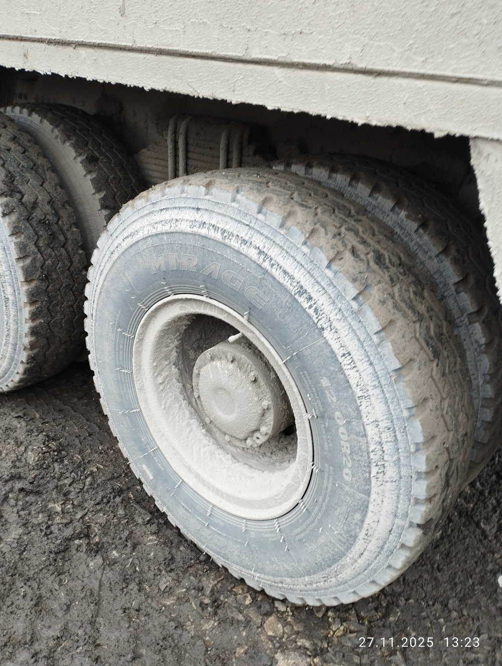 Shacman (Shaanxi) SX* 6x4 Самосвал SX3258DR384 (Дизельный, 9,7 л, 329 л.с., МТ)