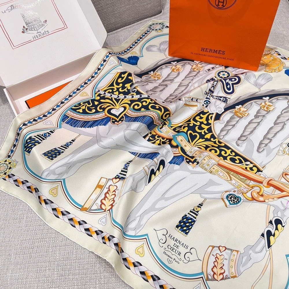 Платок Hermes