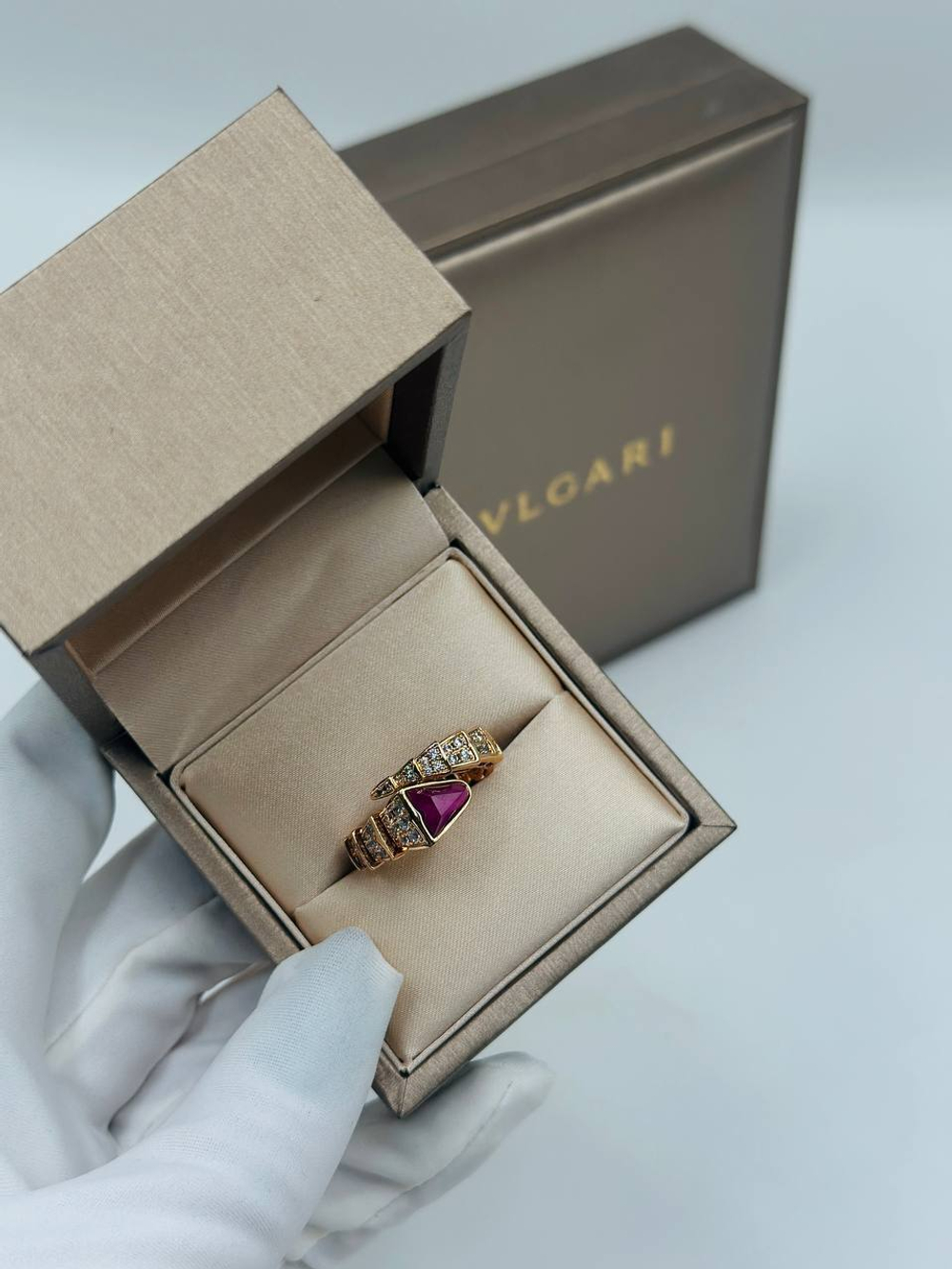 Кольцо Bvlgari
