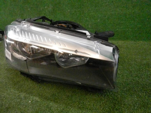 Битая Фара правая BMW X5 F15 (2013-2018) галоген
