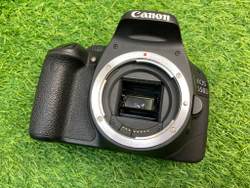 Canon 550D kit 18-55mm 3.5-5.6 II 5.000 кадров