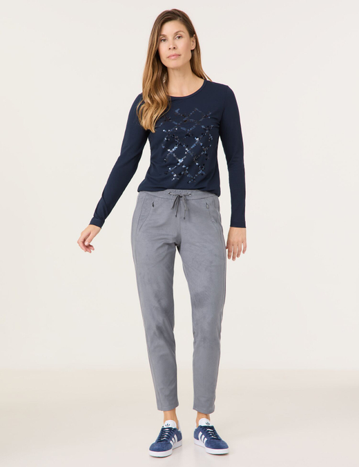 Брюки из полиэстера