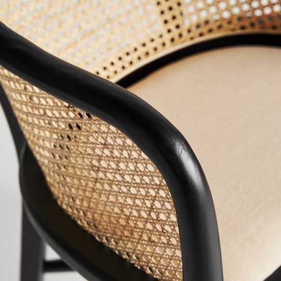 Кресло Nuchis в черном/натуральном цвете Испания