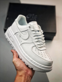 Кроссовки Nike Air Force 1 Luxe Summit White