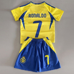 Детская футбольная форма