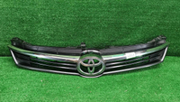Решетка радиатора Toyota Camry xv50 (2014-2017)