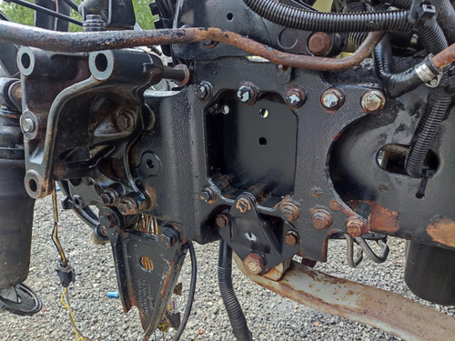 Кронштейн рессоры передней левый