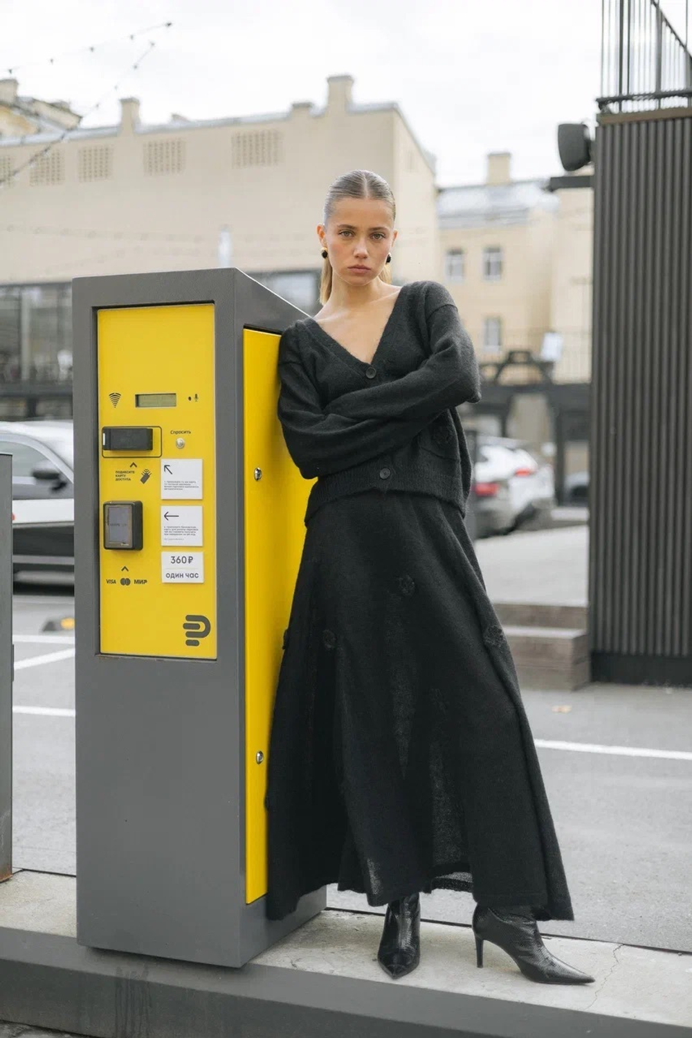 Чёрная юбка из мохера