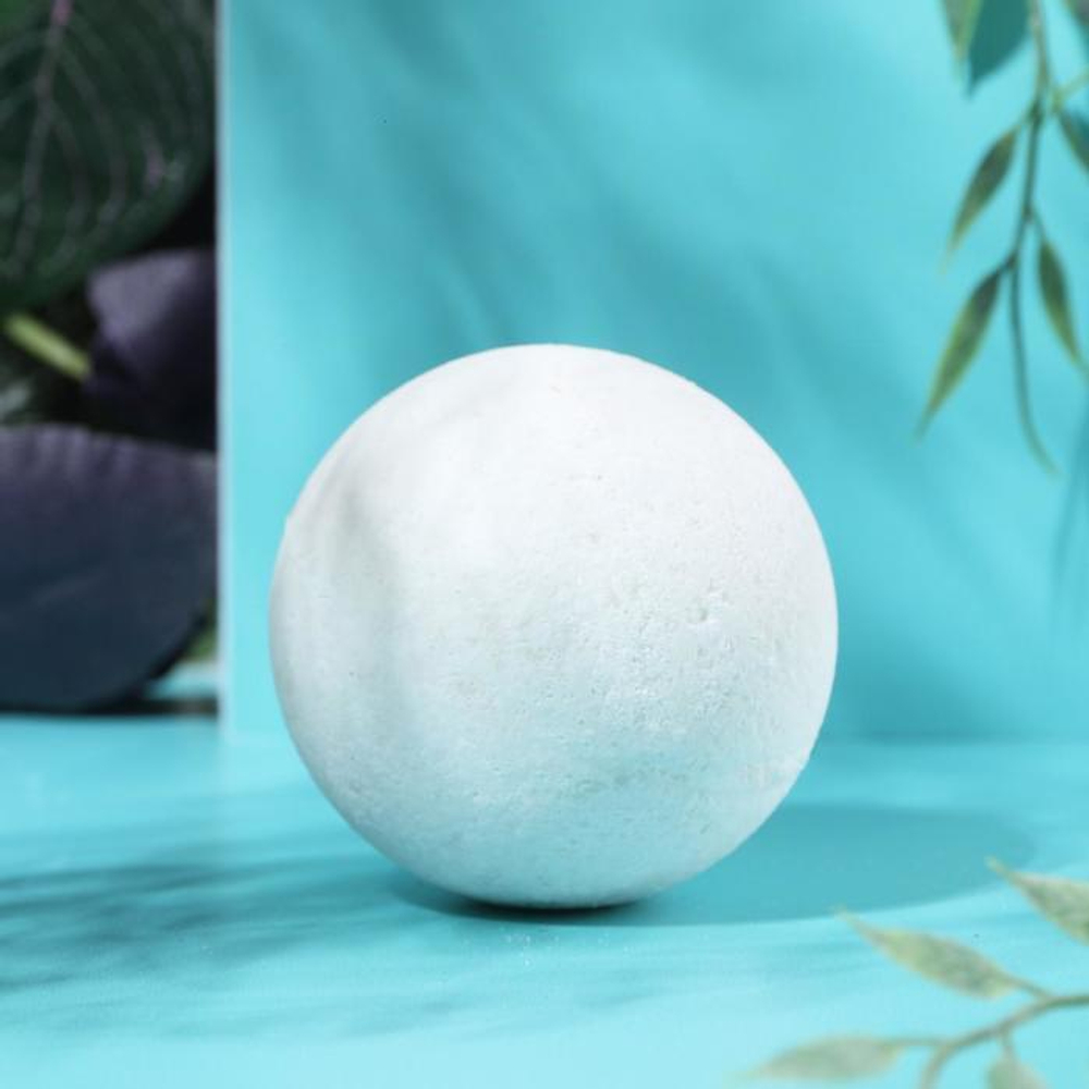 Бомбочка для ванны «Кладовая красоты» с эфирным маслом кедра - 140 гр.