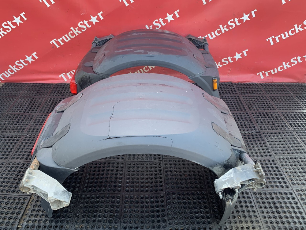 Комплект крыльев задних 2021г