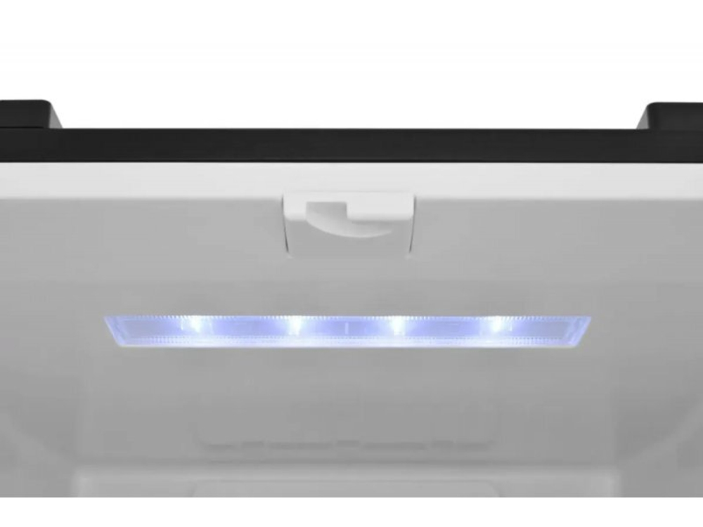 Холодильник Zugel ZRFD361B No Frost черный