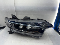 Передняя светодиодная (LED) фара Mitsubishi Outlander 2019-2021 (оригинал,)