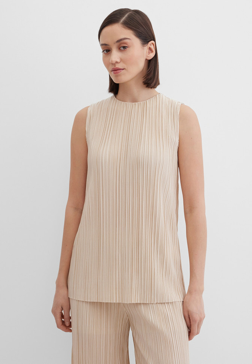 Блузка из полиэстера