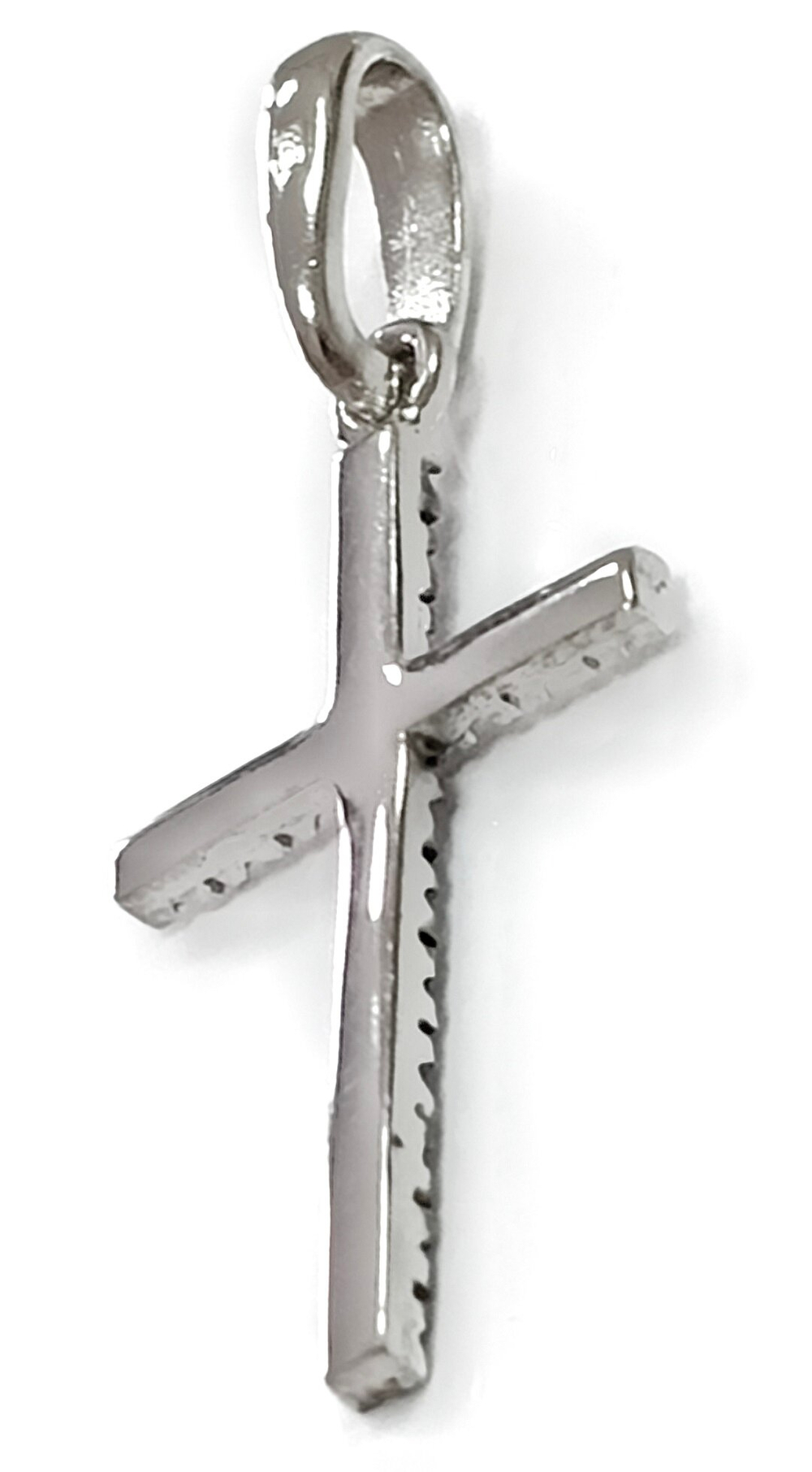 Ювелирная подвеска-крест с фианитами