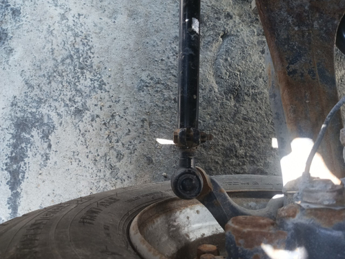 Тяга рулевая поперечная 2018г